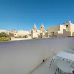 Traditional Maltese Escape With Rooftop Terrace By 360 Estates Appartement Dingli