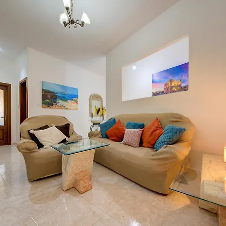 Traditional Maltese Escape With Rooftop Terrace By 360 Estates Apartment *