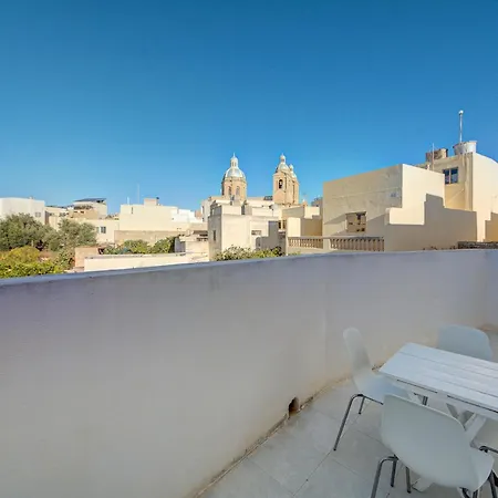 Traditional Maltese Escape With Rooftop Terrace By 360 Estates Apartment Dingli