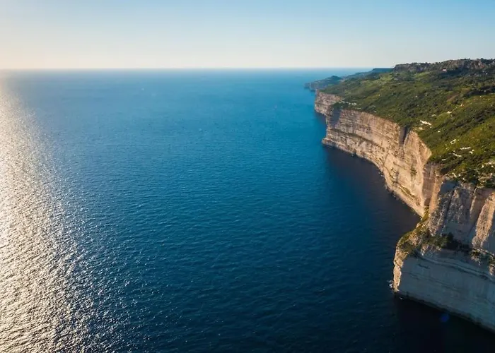 Traditional Maltese Escape With Rooftop Terrace By 360 Estates Dingli